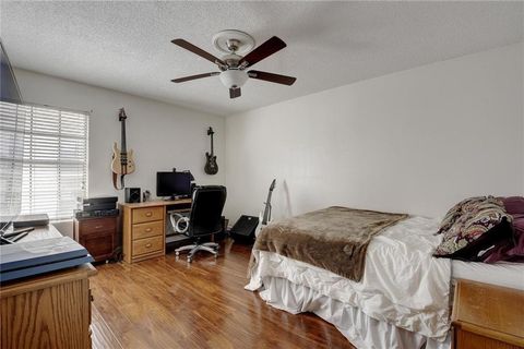 Tiny photo for 910 Duncan LN #60, Austin, TX 78705 (MLS # 5804423)
