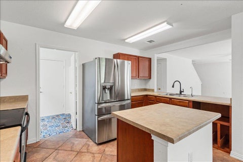Tiny photo for 4600 Cottonwood ST, Austin, TX 78744 (MLS # 6578130)