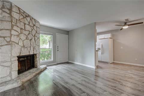 Tiny photo for 4307 S 1st ST #108, Austin, TX 78745 (MLS # 6780352)