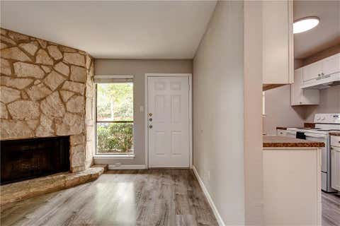Tiny photo for 4307 S 1st ST #108, Austin, TX 78745 (MLS # 6780352)