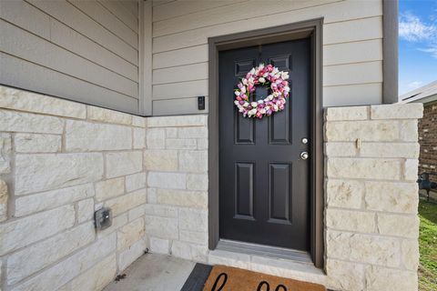 Photo of 328 Thornless CIR, Buda, TX 78610 (MLS # 4569193)