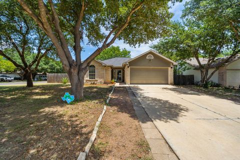 Photo of 301 Zebra DR, Kyle, TX 78640 (MLS # 9486250)