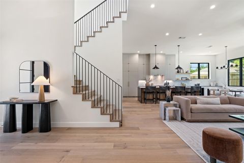 Tiny photo for 5218 Valley Oak DR, Austin, TX 78731 (MLS # 9147473)