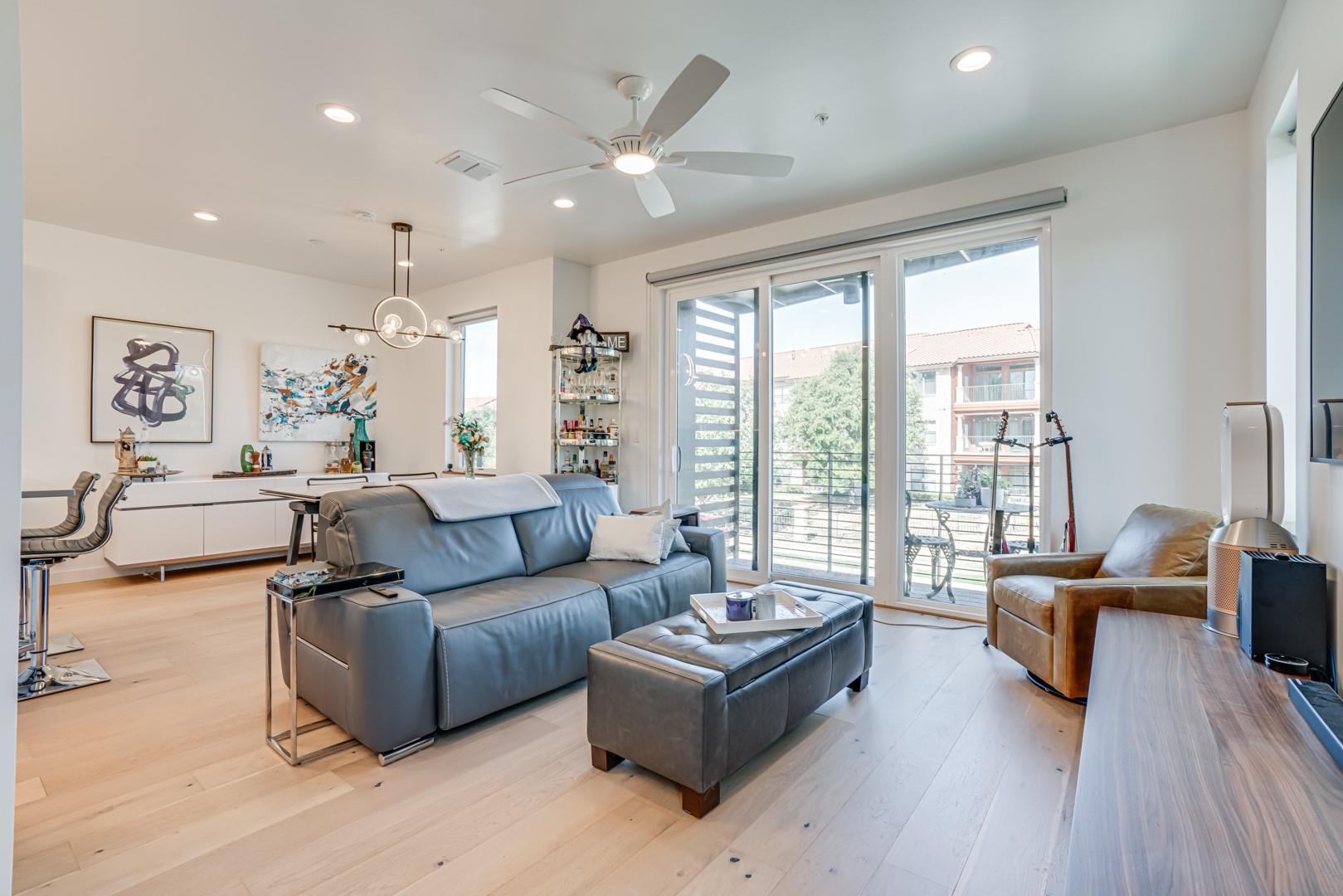 1905A Dutton DR