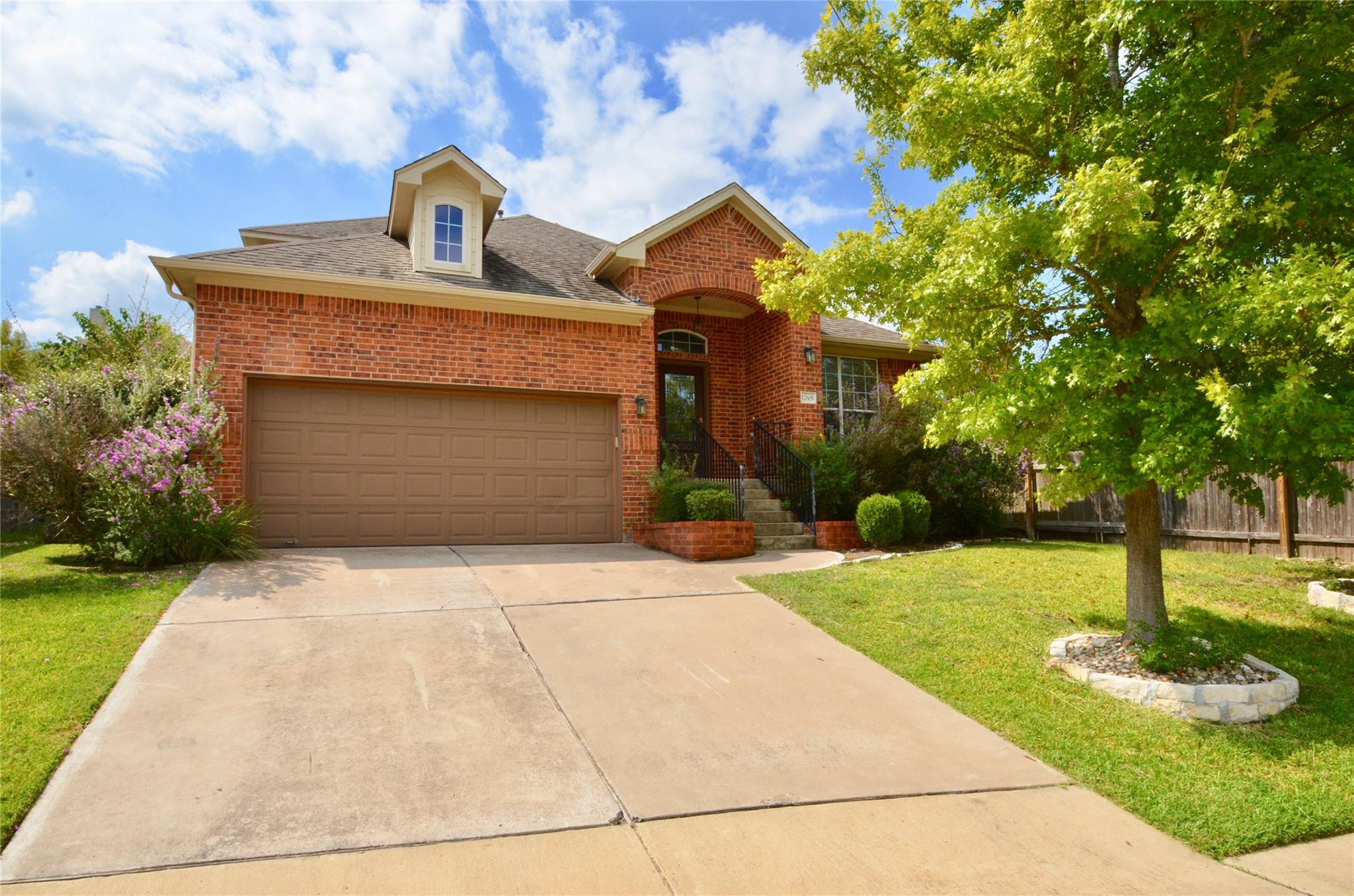 12609 Lee Park LN