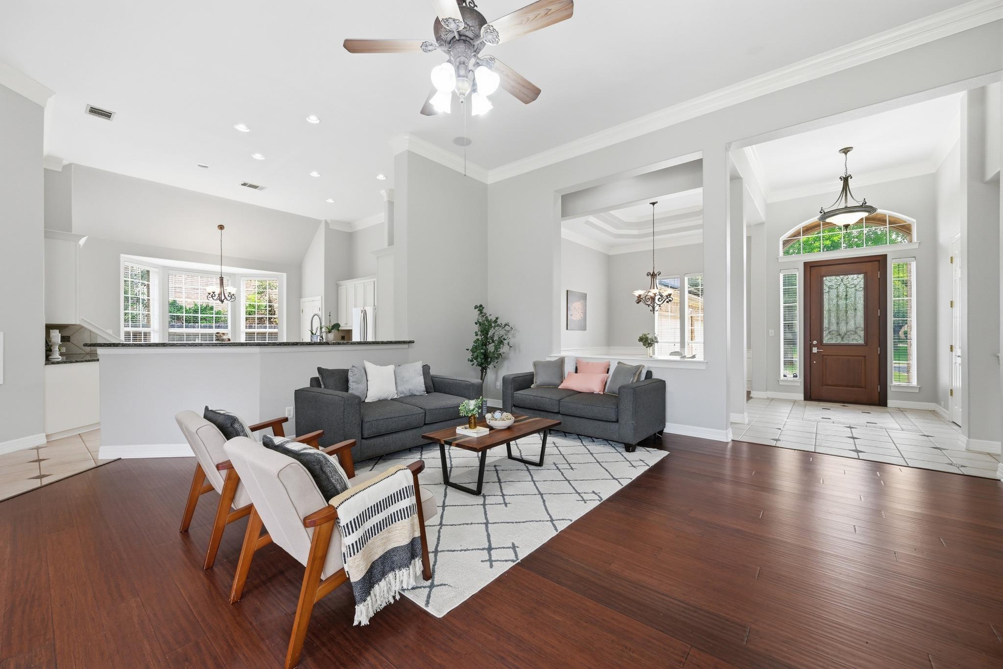 2821 Cool River LOOP