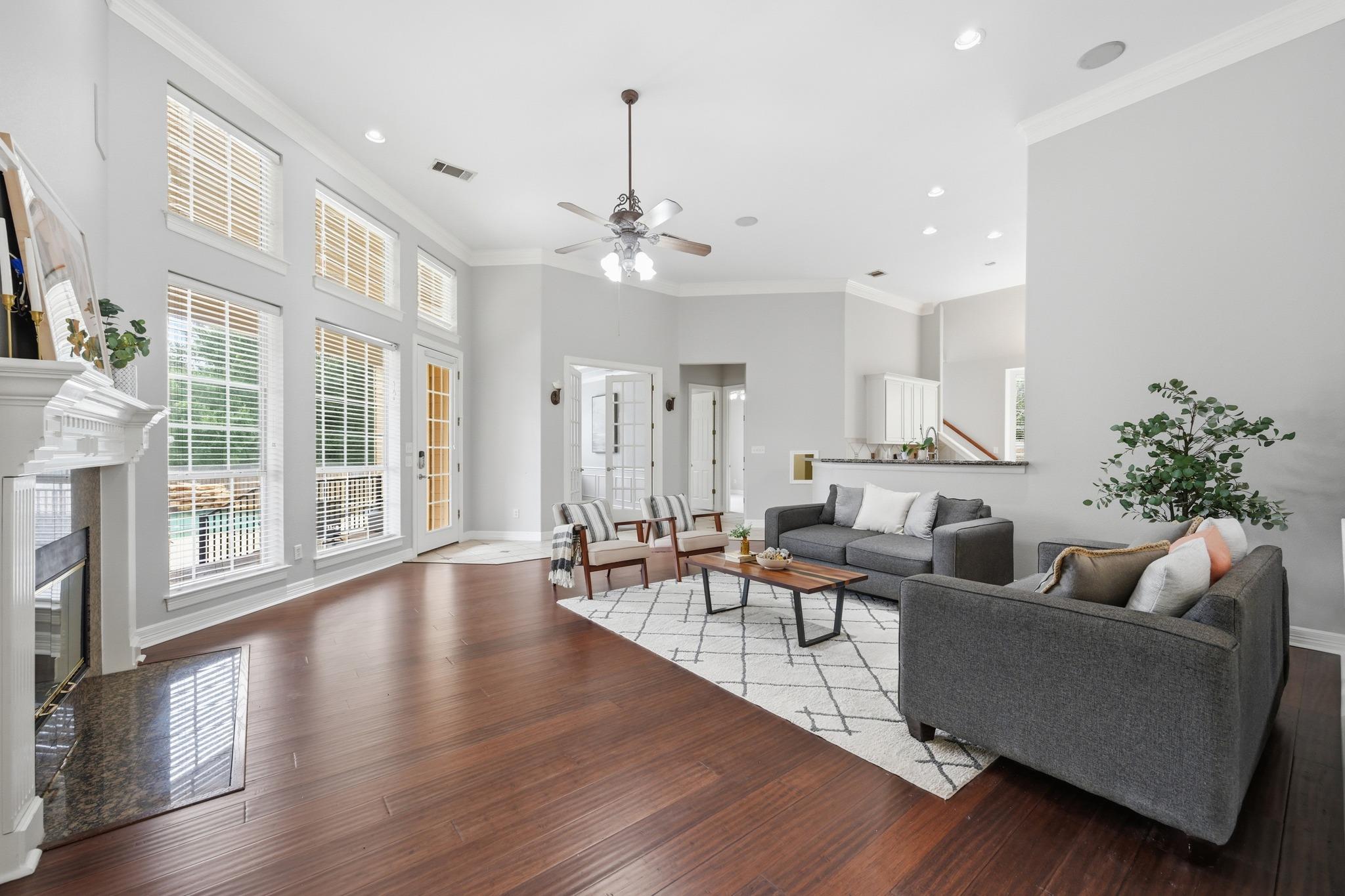 2821 Cool River LOOP