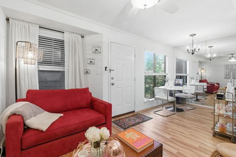 Photo of 601 Hearn ST #204, Austin, TX 78703 (MLS # 1511639)