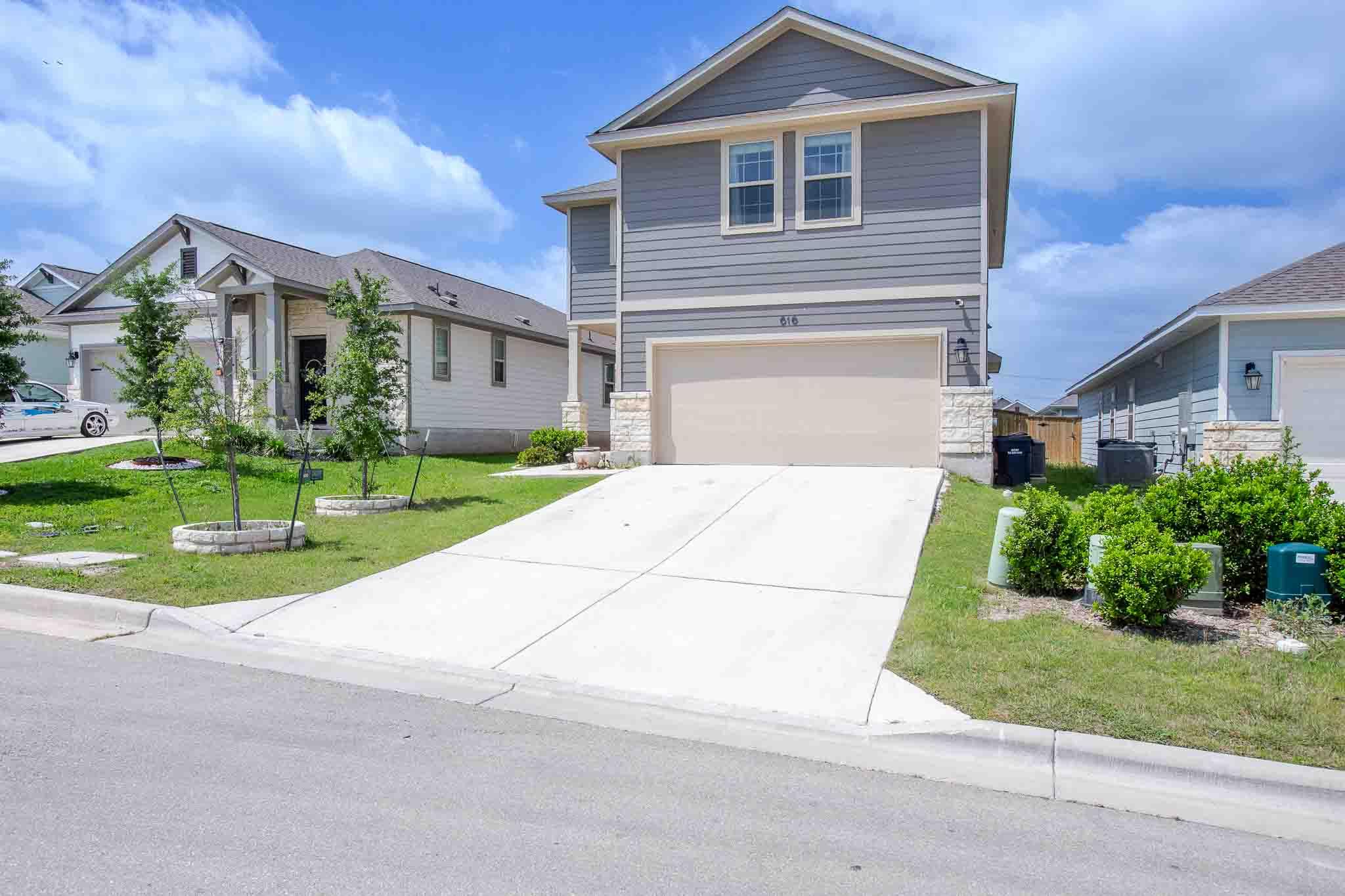 616 Barbary Coast LN