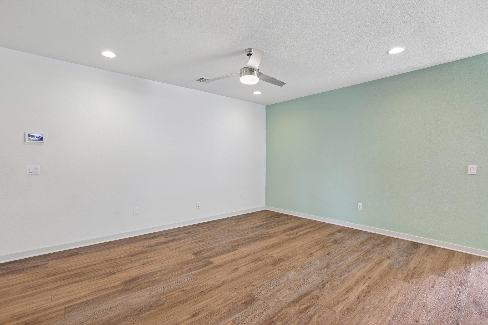 109 Filifera CT