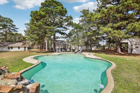 Photo of 105 Daisy LN, Bastrop, TX 78602 (MLS # 3956507)