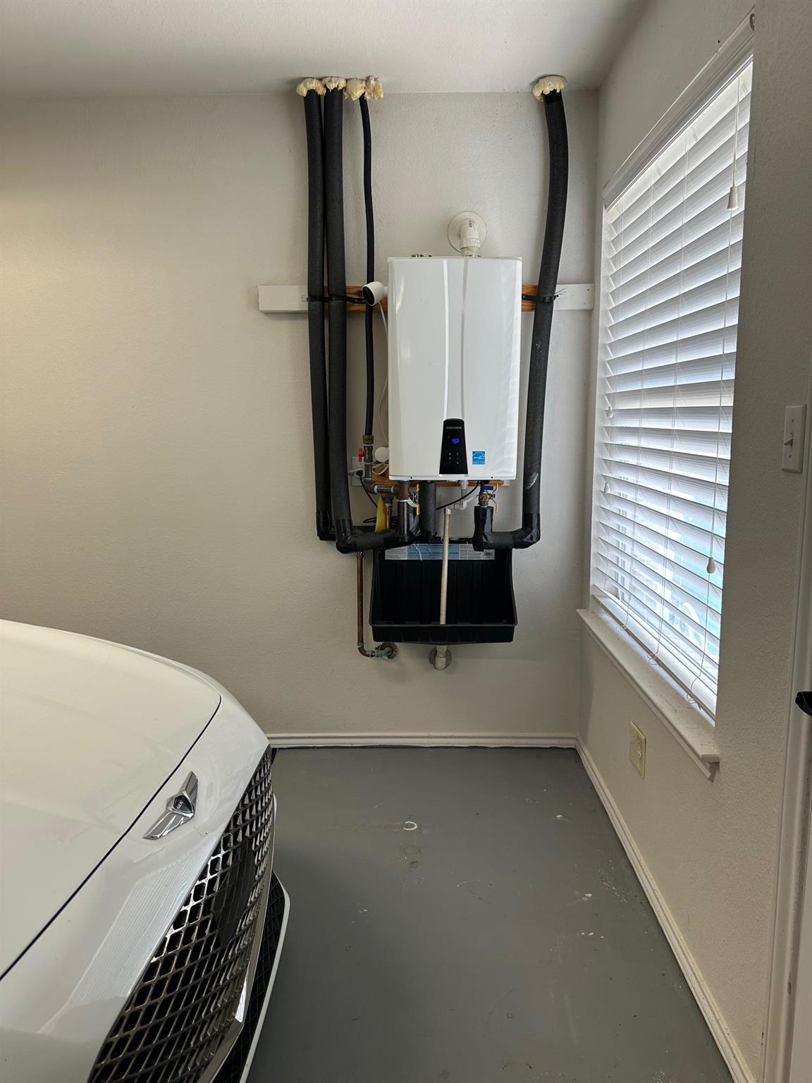 Pflugerville, Texas 78660, United States, 4 Bedrooms Bedrooms, ,2 BathroomsBathrooms,Residential,Active,160063