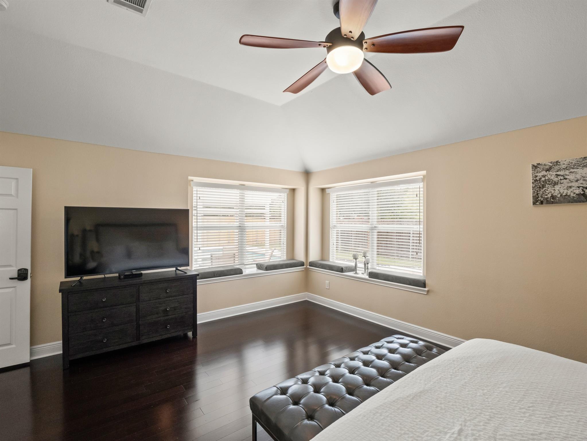 Pflugerville, Texas 78660, United States, 4 Bedrooms Bedrooms, ,2 BathroomsBathrooms,Residential,Active,160063