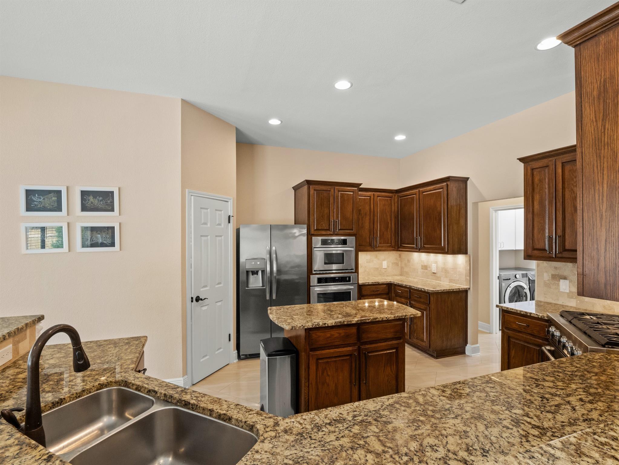 Pflugerville, Texas 78660, United States, 4 Bedrooms Bedrooms, ,2 BathroomsBathrooms,Residential,Active,160063