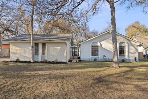 9004 Charnwood CT Austin TX 78729