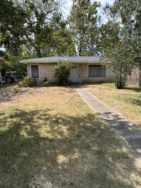 Photo of 6004 Dunbury DR, Austin, TX 78723 (MLS # 5686977)