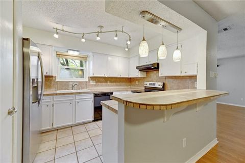 Tiny photo for 647 W FM 1626 Rd, Austin, TX 78748 (MLS # 1155916)
