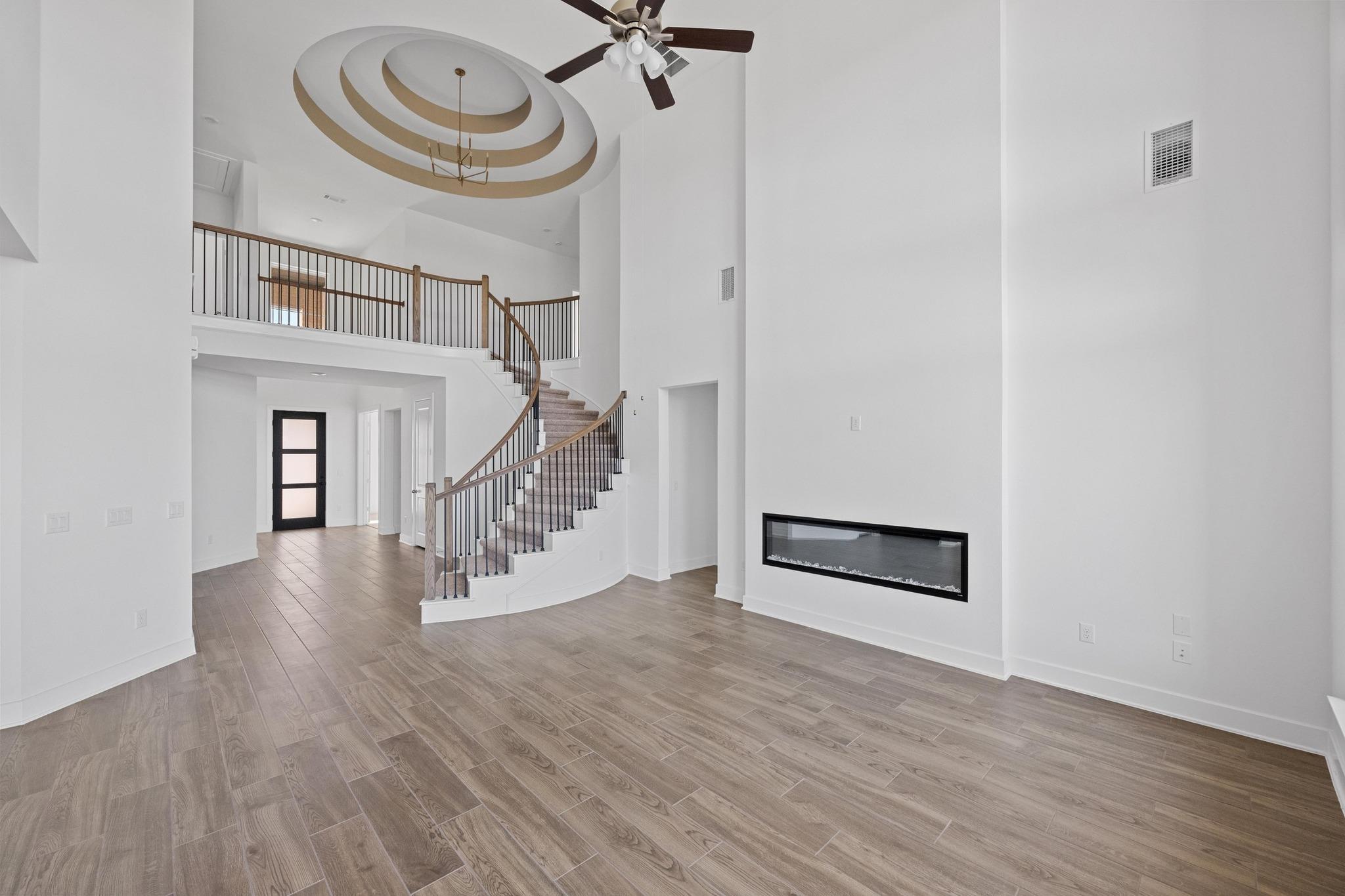 7416 Desert Needle DR