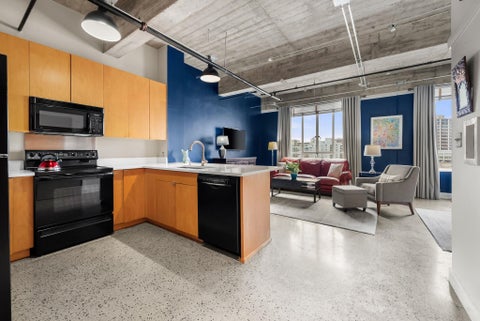Photo of 710 Colorado ST #6E, Austin, TX 78701 (MLS # 3256591)