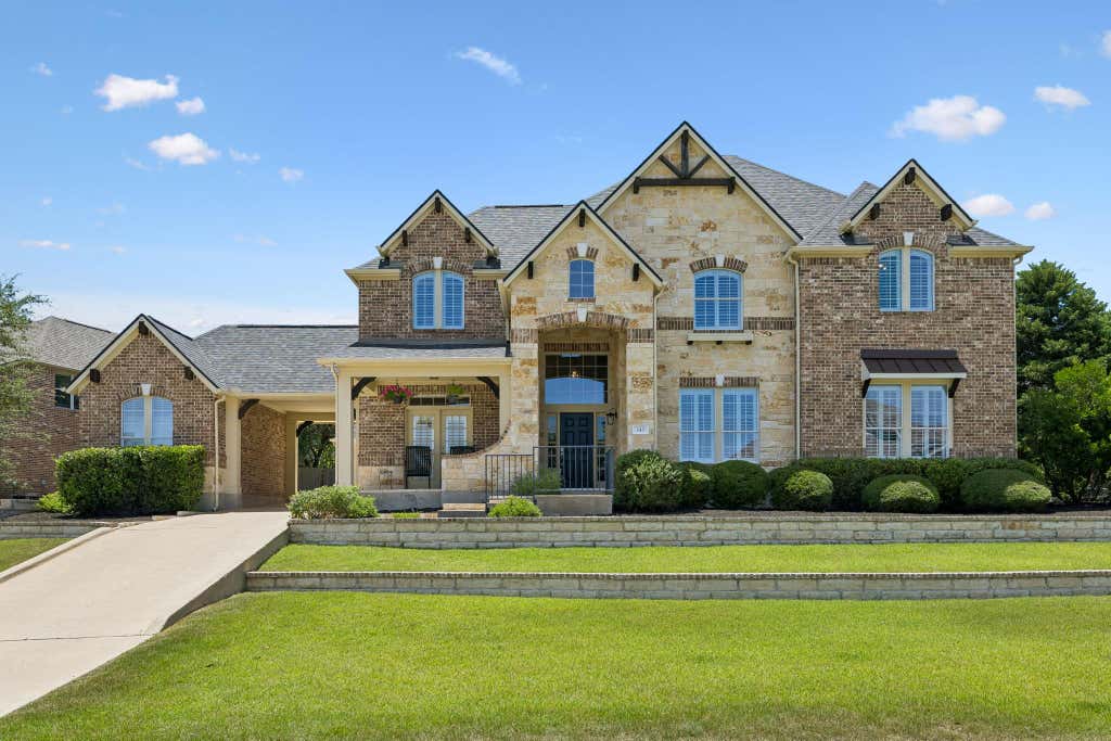 Photo of 143 Desert Willow WAY, Austin, TX 78737 (MLS # 4241221)