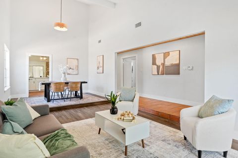 Tiny photo for 7503 Berkman DR, Austin, TX 78752 (MLS # 2583965)
