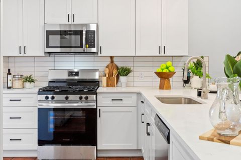 Tiny photo for 7503 Berkman DR, Austin, TX 78752 (MLS # 2583965)