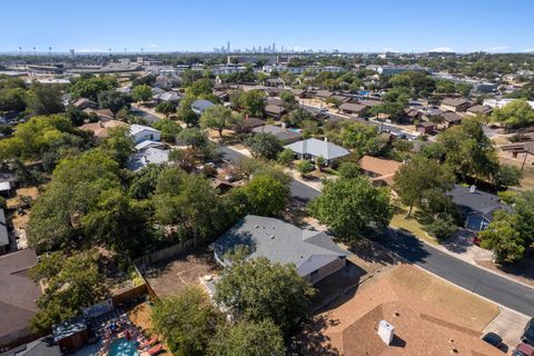 Tiny photo for 7503 Berkman DR, Austin, TX 78752 (MLS # 2583965)
