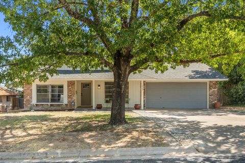 Tiny photo for 7503 Berkman DR, Austin, TX 78752 (MLS # 2583965)