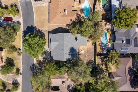 Tiny photo for 7503 Berkman DR, Austin, TX 78752 (MLS # 2583965)