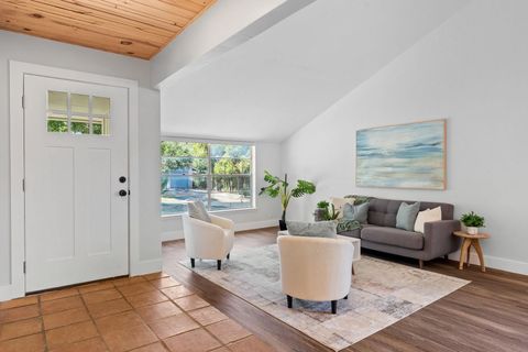 Tiny photo for 7503 Berkman DR, Austin, TX 78752 (MLS # 2583965)