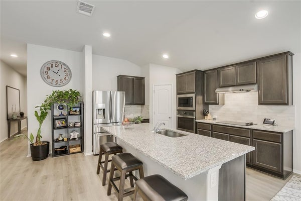 3703 STILLWOOD LN, LAGO VISTA, TX 78645 - Image 4b384628089ae7a4bcb0f17c00aed7ea/3205251469