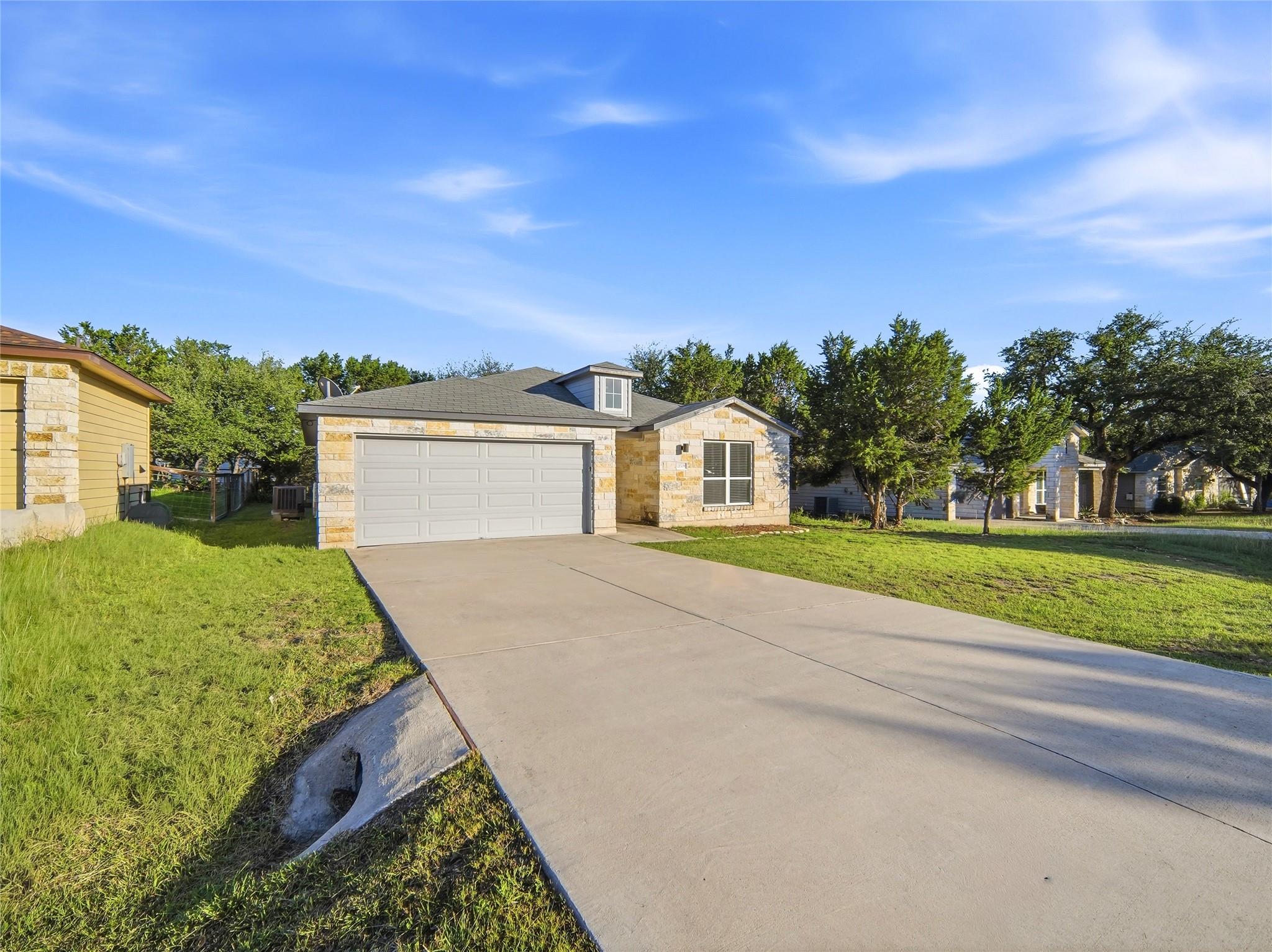 21709 Crystal WAY