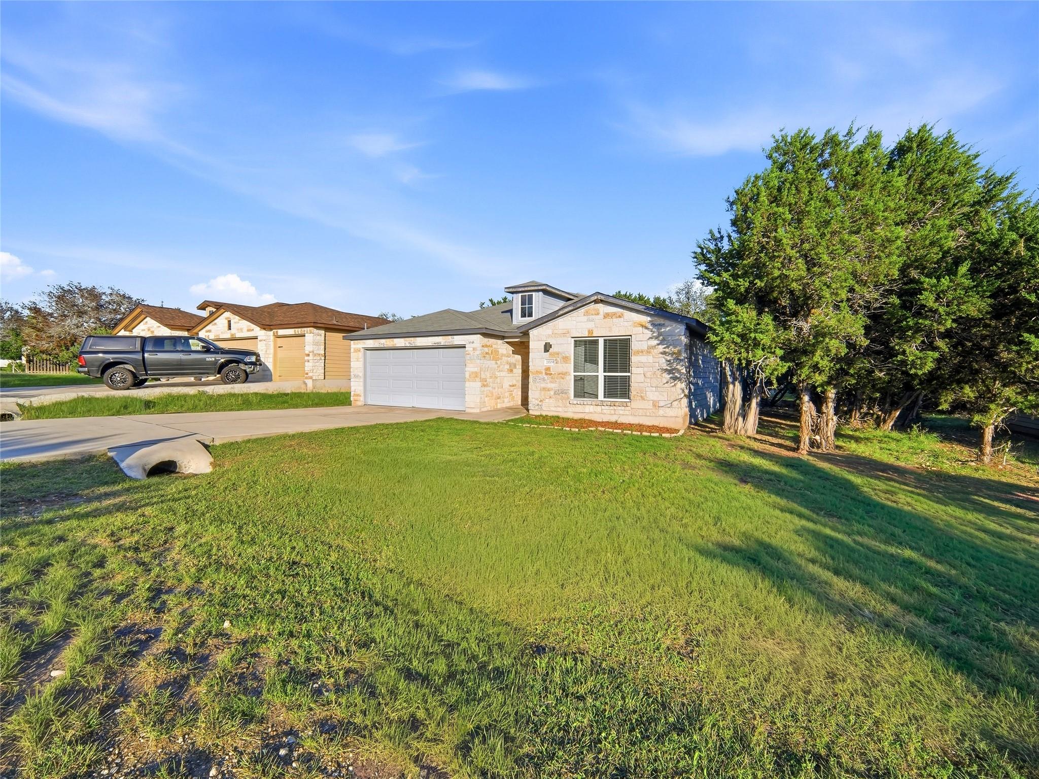 21709 Crystal WAY