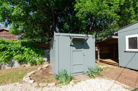 A home in Jonestown