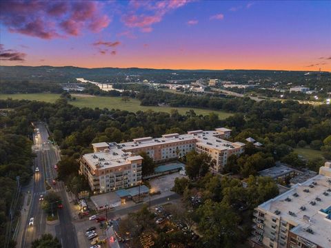 Photo of 1900 Barton Springs RD #5001, Austin, TX 78704 (MLS # 9366716) Photo of 1900 Barton Springs RD #5001, Austin, TX 78704 (MLS # 9366716)