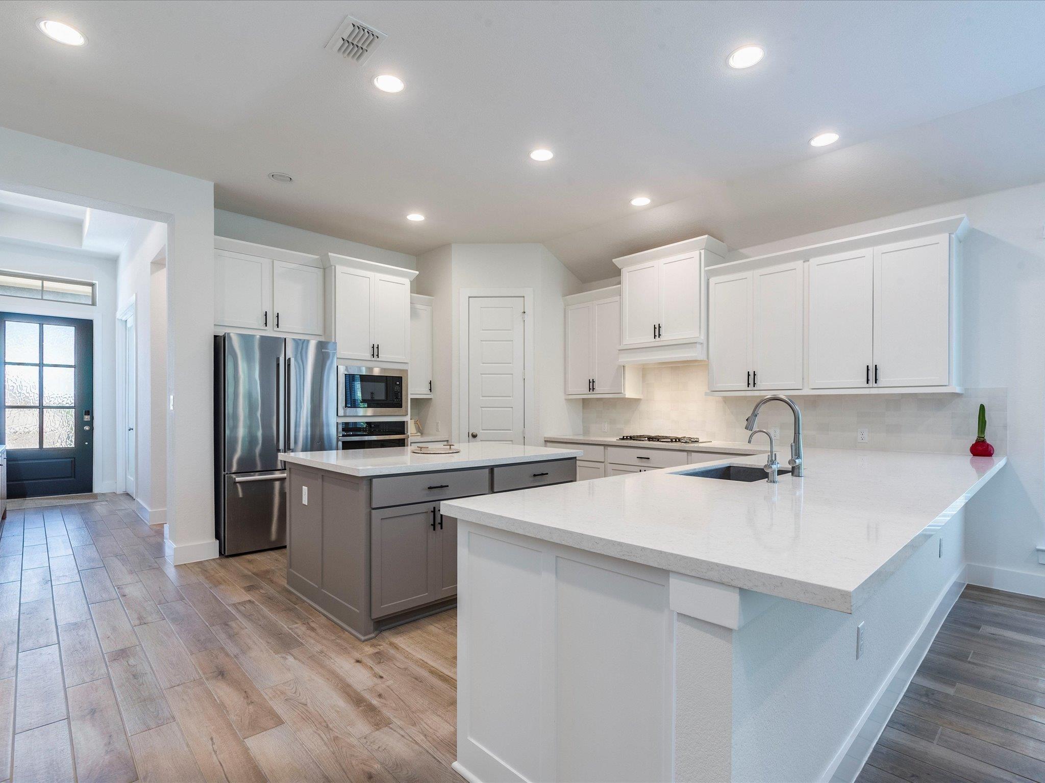 205 William Clayton DR
