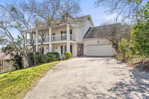 Photo of 5901 Round Table CV, Austin, TX 78746 (MLS # 2895811)