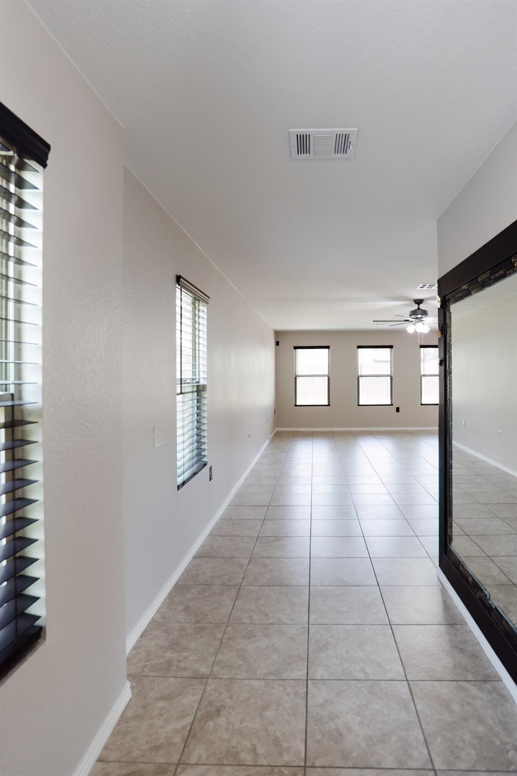 3516 Breckenridge DR