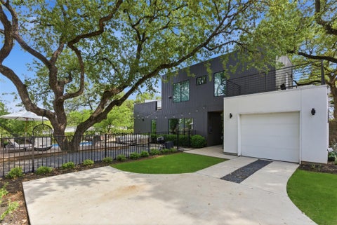 Tiny photo for 1605 Chelsea LN #2, Austin, TX 78704 (MLS # 5941040)