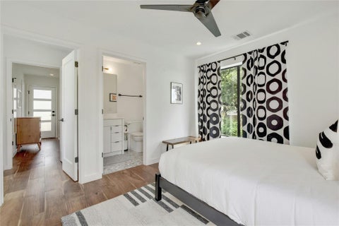 Tiny photo for 1605 Chelsea LN #2, Austin, TX 78704 (MLS # 5941040)