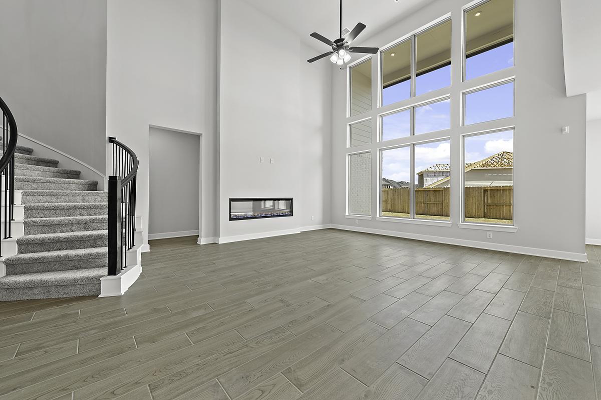1401 Rodeo Ridge DR