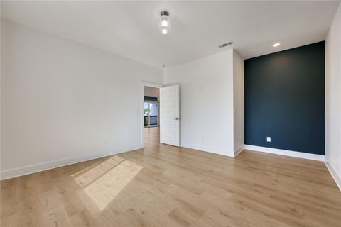 Tiny photo for 429 Summit Ridge DR N, Lago Vista, TX 78645 (MLS # 3826392)
