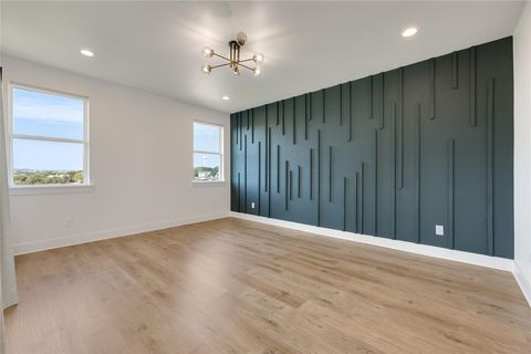 Tiny photo for 429 Summit Ridge DR N, Lago Vista, TX 78645 (MLS # 3826392)