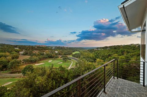 5717 Lost Horizon DR 12 Austin TX 78759