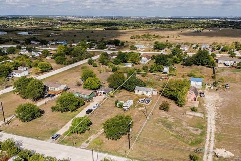 Photo of 2310 Mathias LN, Kyle, TX 78640 (MLS # 2693539)