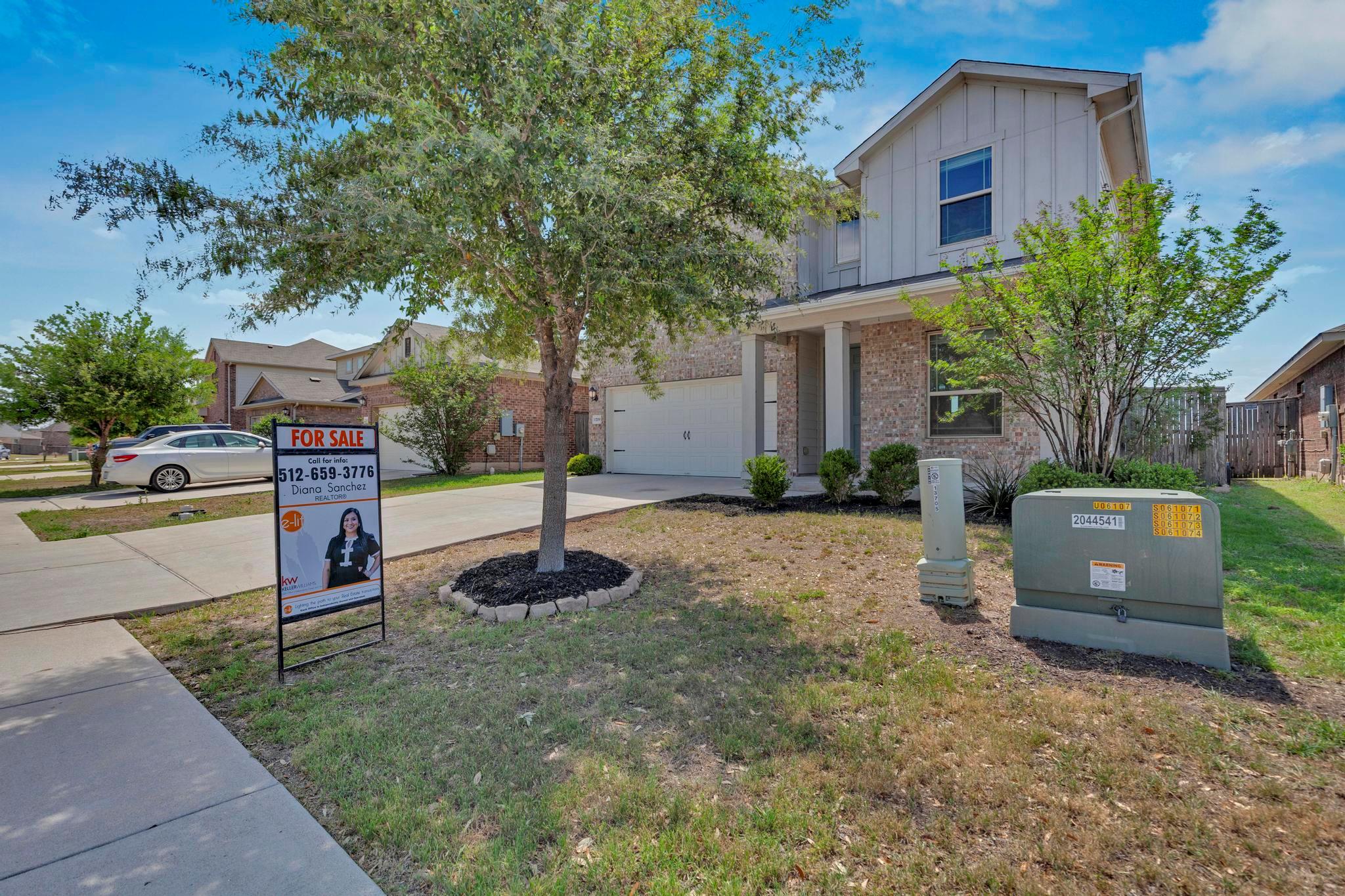 13709 Fallsprings WAY