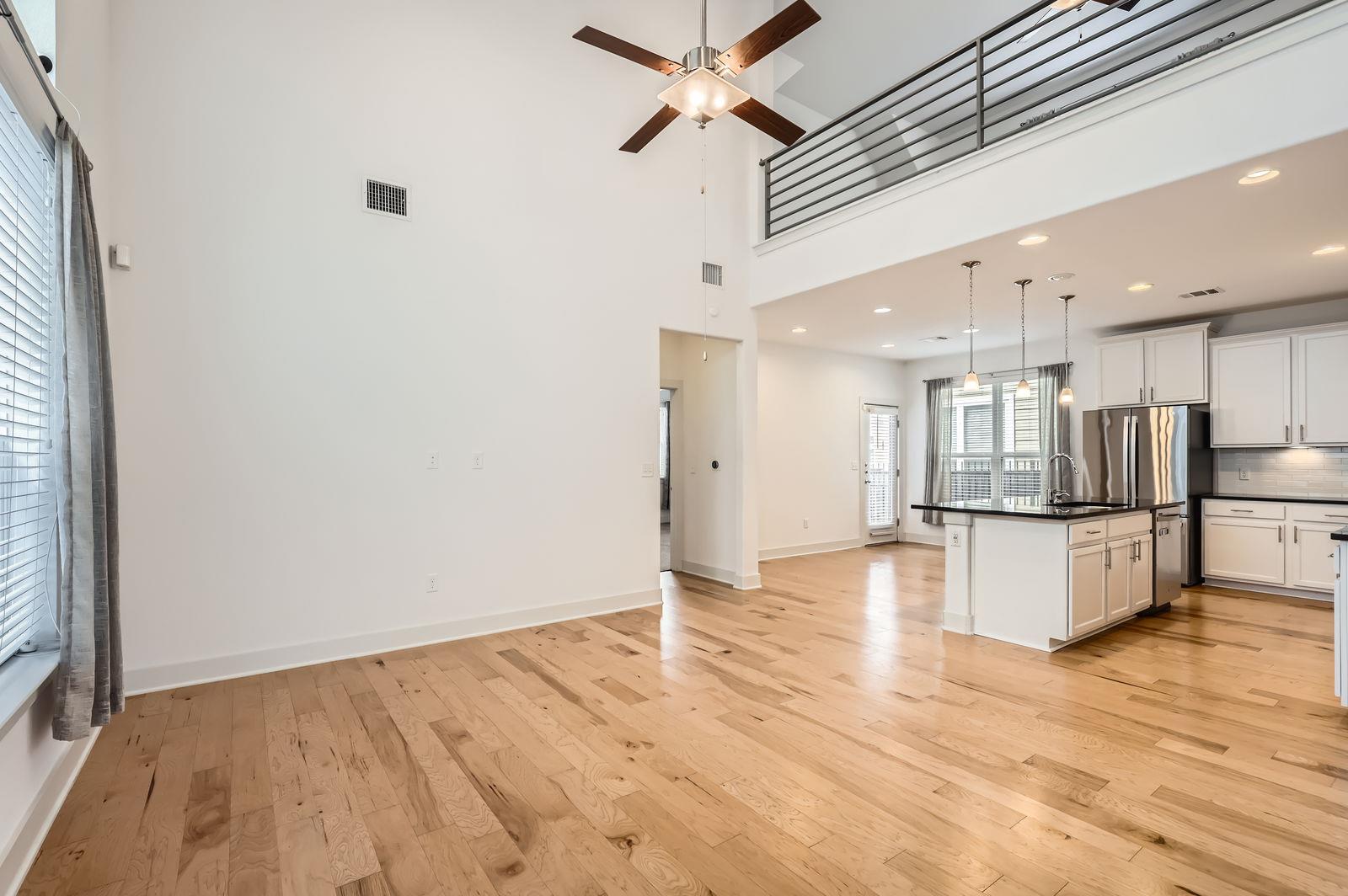 1513 Casa DR