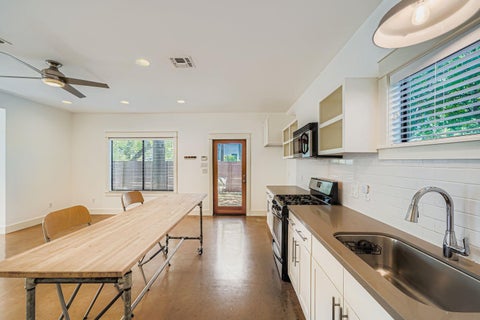 Tiny photo for 1800 E 14th ST, Austin, TX 78702 (MLS # 5238511)