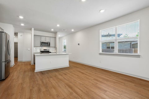 Tiny photo for 10724 Deaton LN, Austin, TX 78754 (MLS # 1727081)