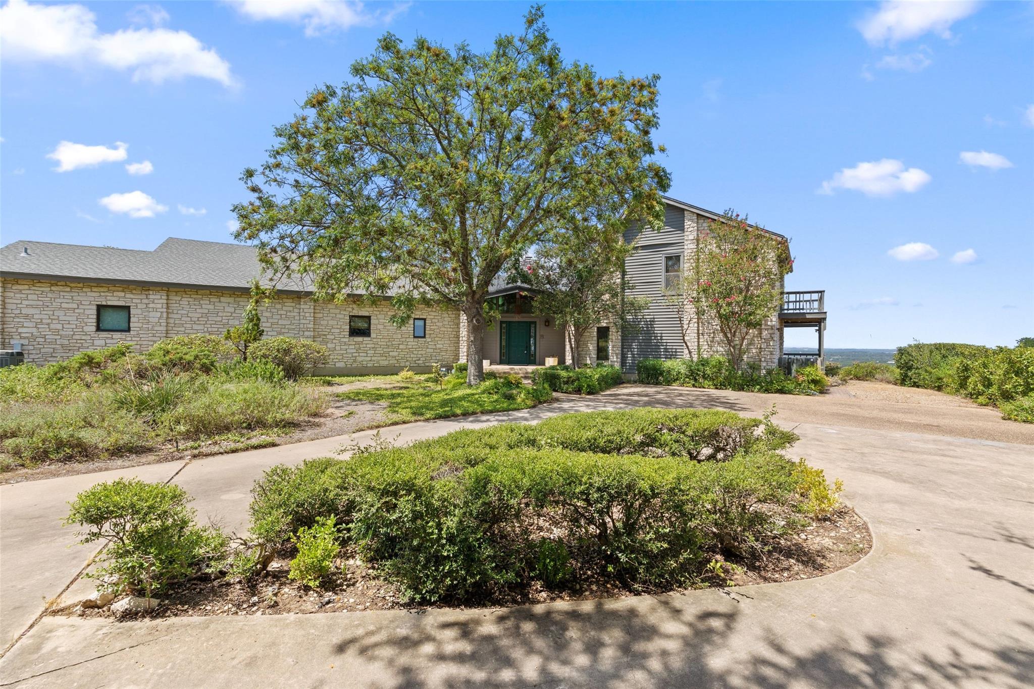 4005 Paloma CIR